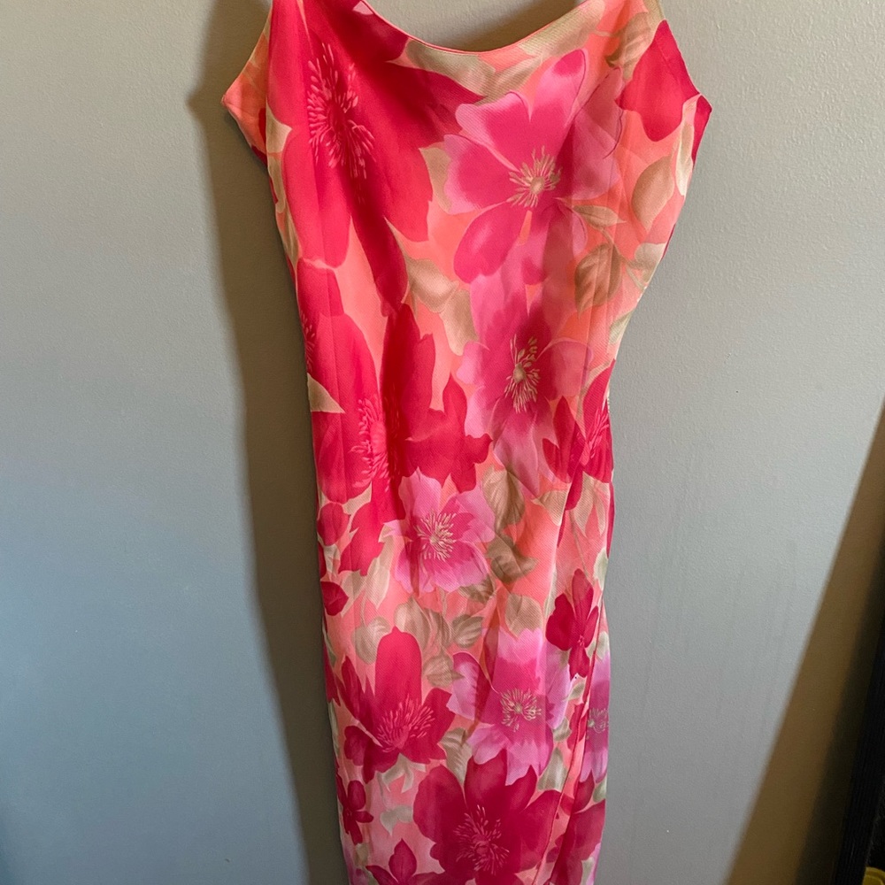 Pink Dress - Picture 3 of 8